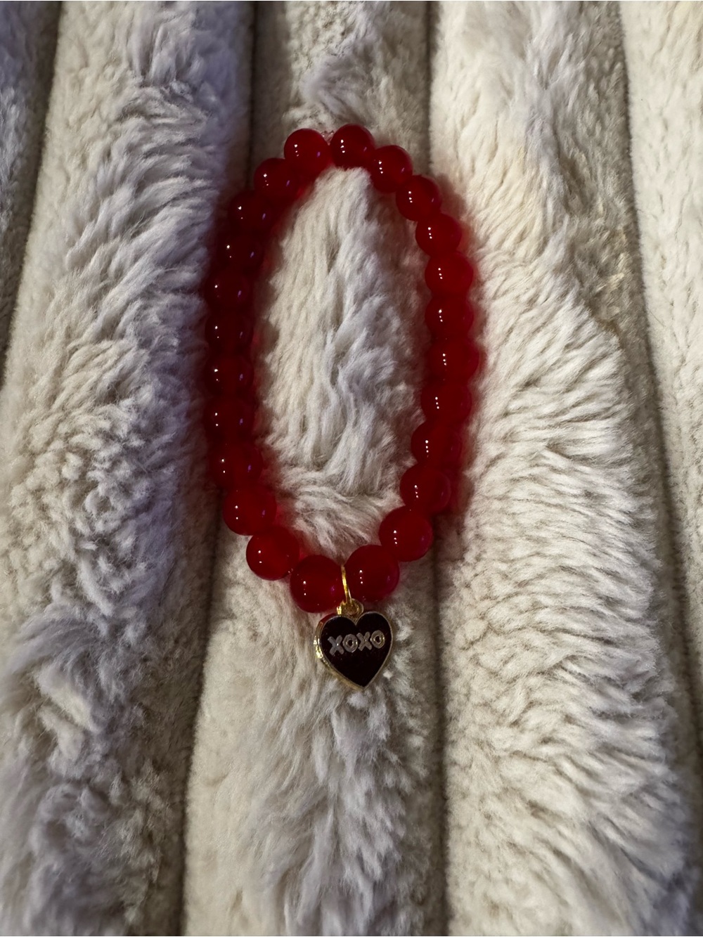 Red Beaded Heart Charm Bracelet - XOXO Style